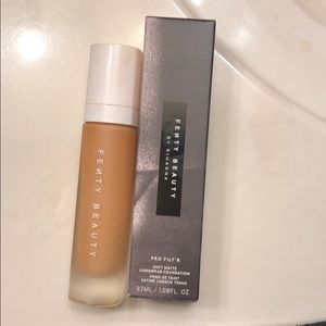 Rihanna Fenty Beauty Foundation